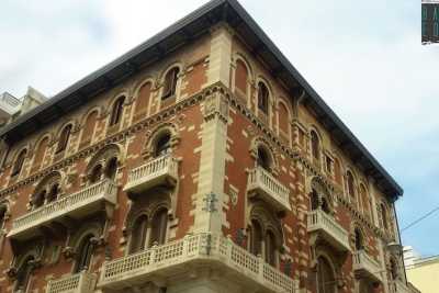 I palazzi in stile eclettico: �Ruppero la monotonia del centro di Bari�